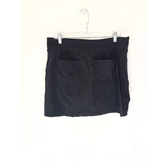 Athleta Brooklyn Mid-Rise Skort Black Mini Pull On Casual Athleisure Size 12 - Picture 8 of 9